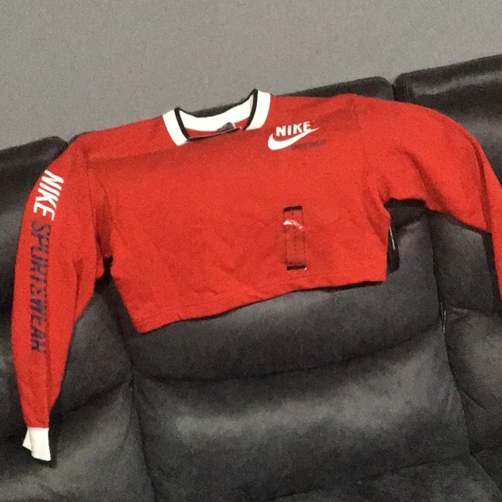 Brand New Wms Nike Sweatshirt Sz SMALL